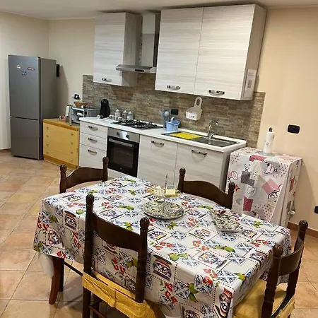 Leontini House
